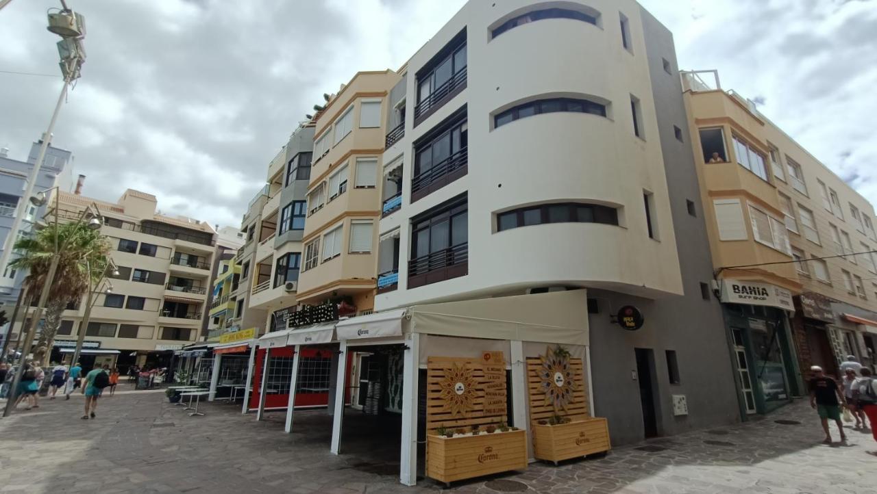 Views Of El Medano Beach, Two Exteriör bild